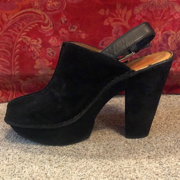 Black Open Back Wedged Booties - Picture 2 of 3